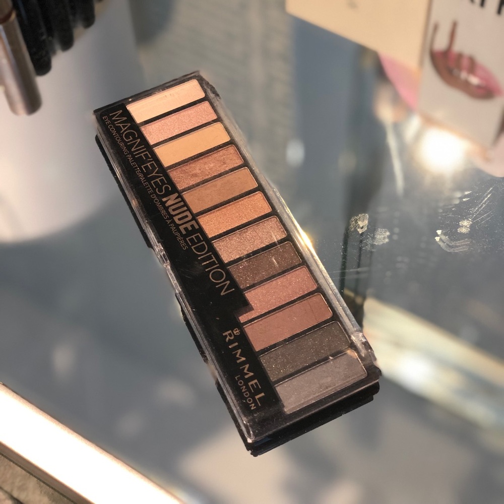 Rimmel London Magnif’eyes nude edition